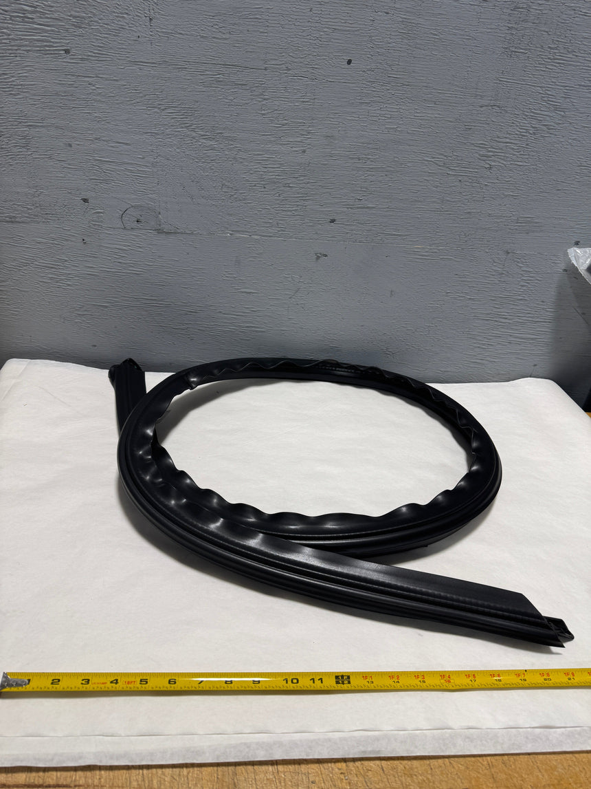 1999-2016 Ford F-250 F-350 Crew Cab Upper Passenger Side Roof Weatherstrip OEM