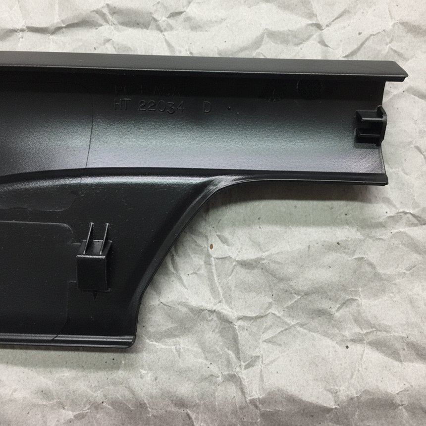 2003-2008 Honda Pilot Roof Rail End Cap Passenger Side Front OEM