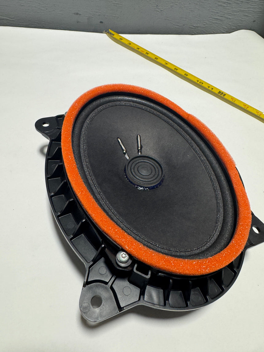 2008-2021 Toyota Tundra/ Sequoia (1) Front Door JBL Speaker For 14 Speaker System OEM