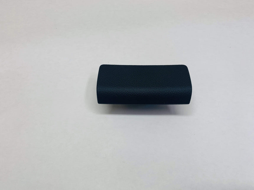 2012-2017 Chevrolet Sonic Black Glove Box Latch Handle Genuine OEM New