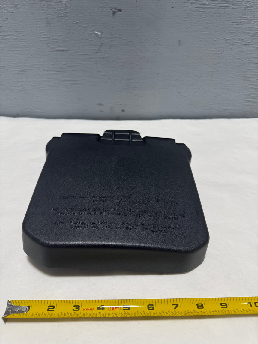 2012-2019 Ford Focus or Escape 2.0 Battery Terminal Box Cover OEM