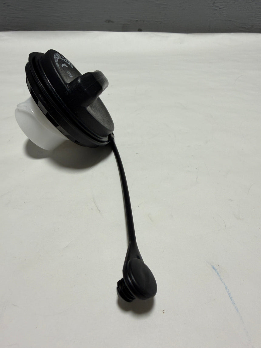 2012-2022 Ford F-250 F-350 F-450 F-550 Super Duty Gas Fuel Filler Cap Genuine OEM