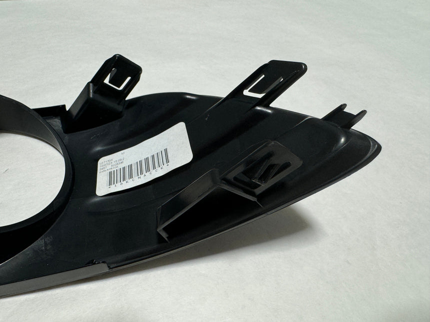 2013-2015 Acura ILX Passenger Side Front Fog Light Bezel Trim garnish OEM