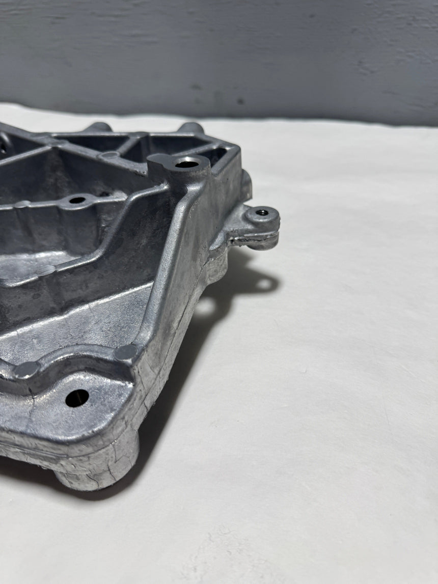 2013-2016 Silverado Sierra 2500 HD 6.6 Diesel Passenger Side Alternator Mount Bracket OEM