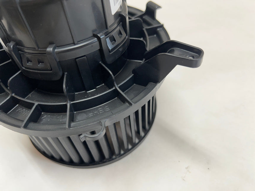 2013-2017 Enclave Traverse Acadia Heating and Air Conditioning Blower Motor