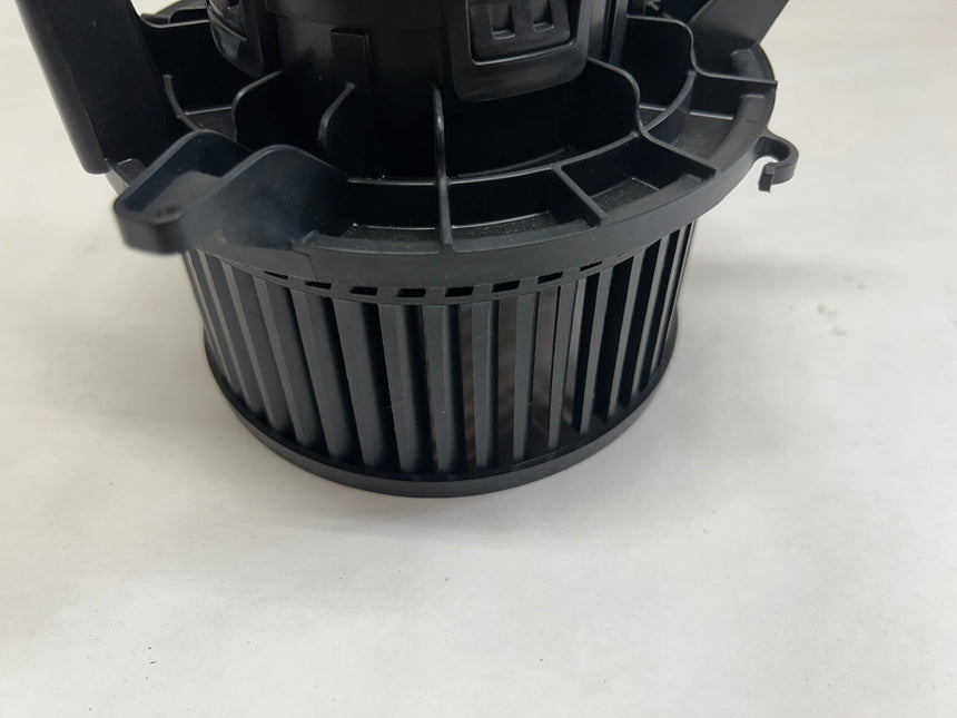 2013-2017 Enclave Traverse Acadia Heating and Air Conditioning Blower Motor