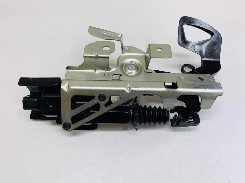 2014-2017 Dodge Ram 1500 Tailgate Lock Actuator Control Unit OEM