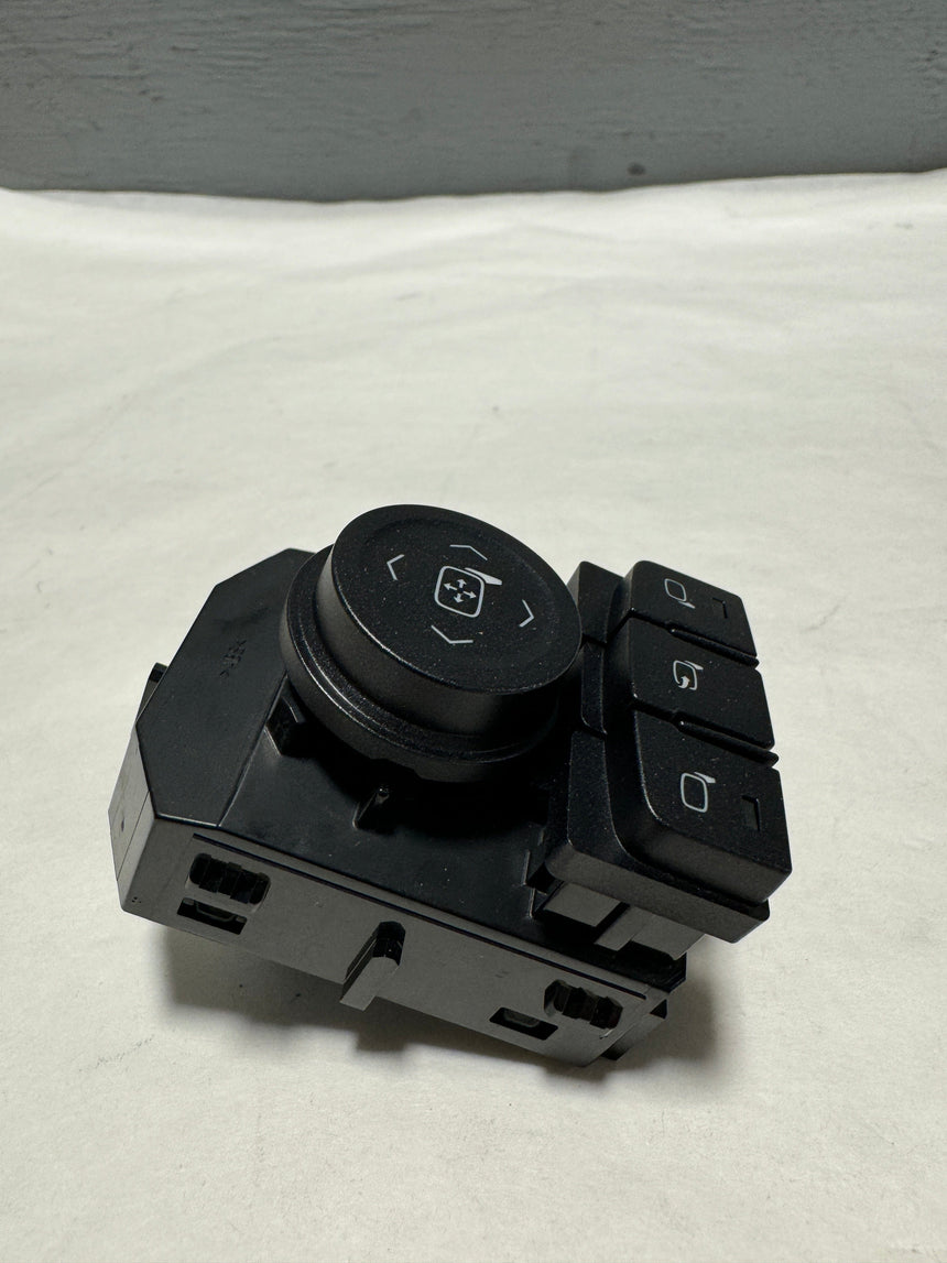 2014-2019 Silverado Sierra Power Folding Mirror Switch OEM