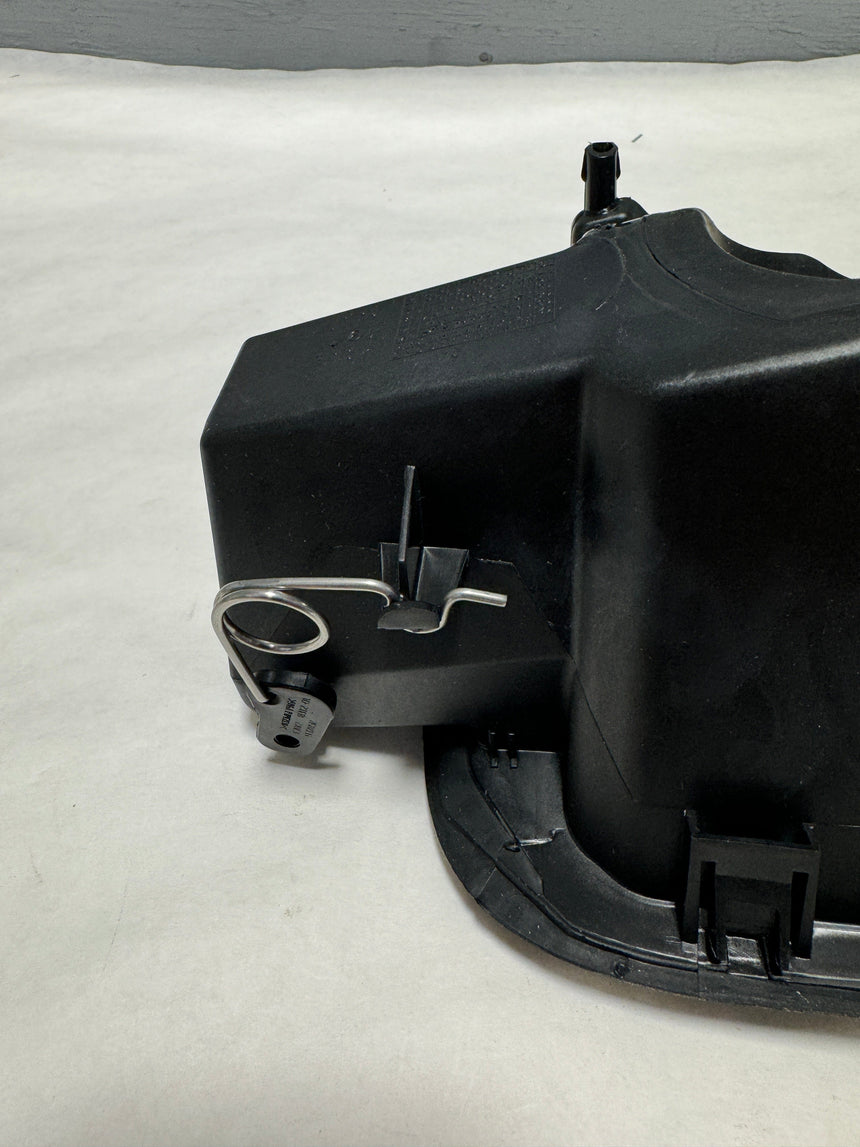 2014-2020 Dodge Durango Fuel Filler Housing With Hinge - No Door
