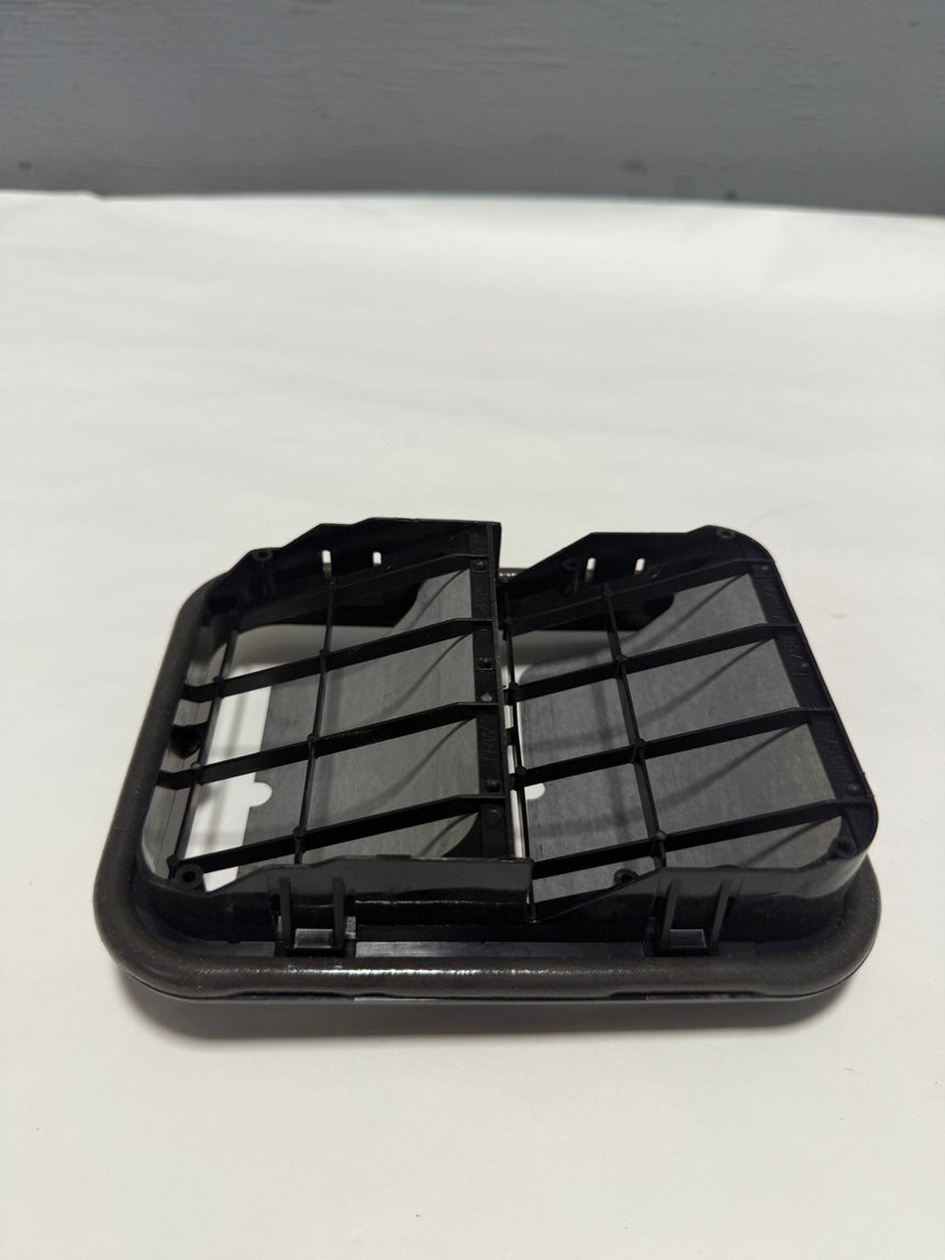 2015-2016 Nissan Pathfinder.Cabin Pressure Relief Vent OEM 76804-ED50A