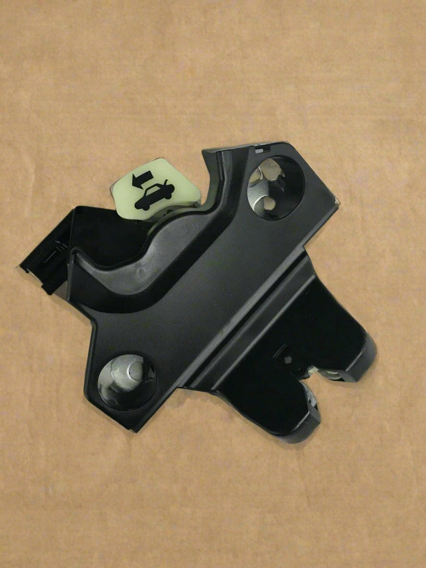 2015-2019 Toyota Corolla Non-Power Trunk Lock Latch OEM