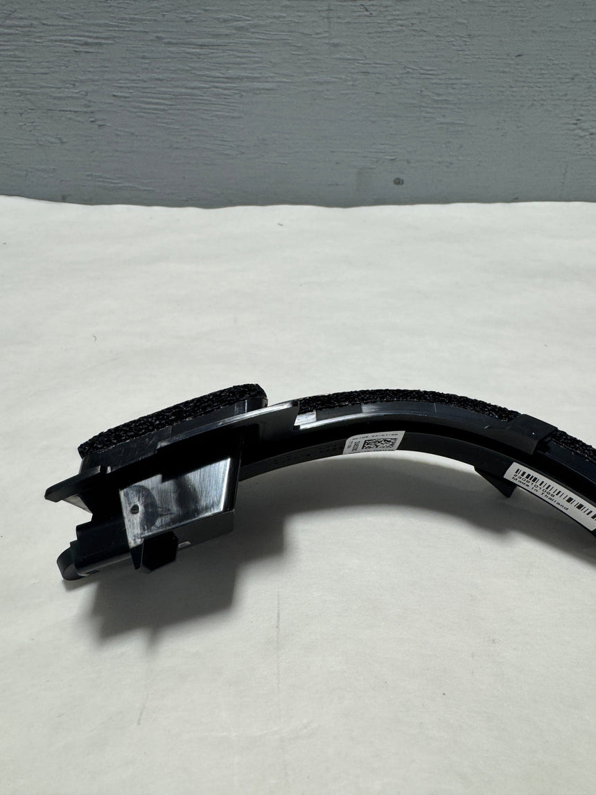 2015-2020 Cadillac Escalade Passenger Side Mirror Turn Signal Lamp OEM