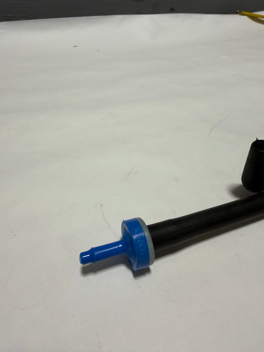 2015-2020 Ford F-150 3.5 4X4 Auto Hub Lock Vacuum Hose Tube OEM