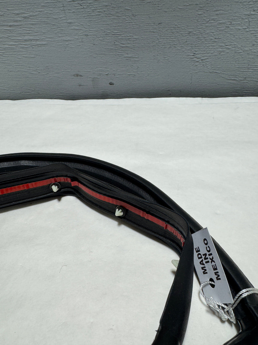 2015-2020 Tahoe Yukon Escalade Back Driver Side Door Rear Auxiliary Weatherstrip