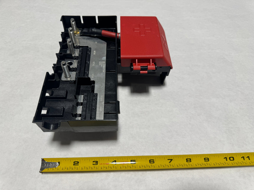 2015-2020 Tahoe Yukon Escalade Battery Cable Fuse Block OEM