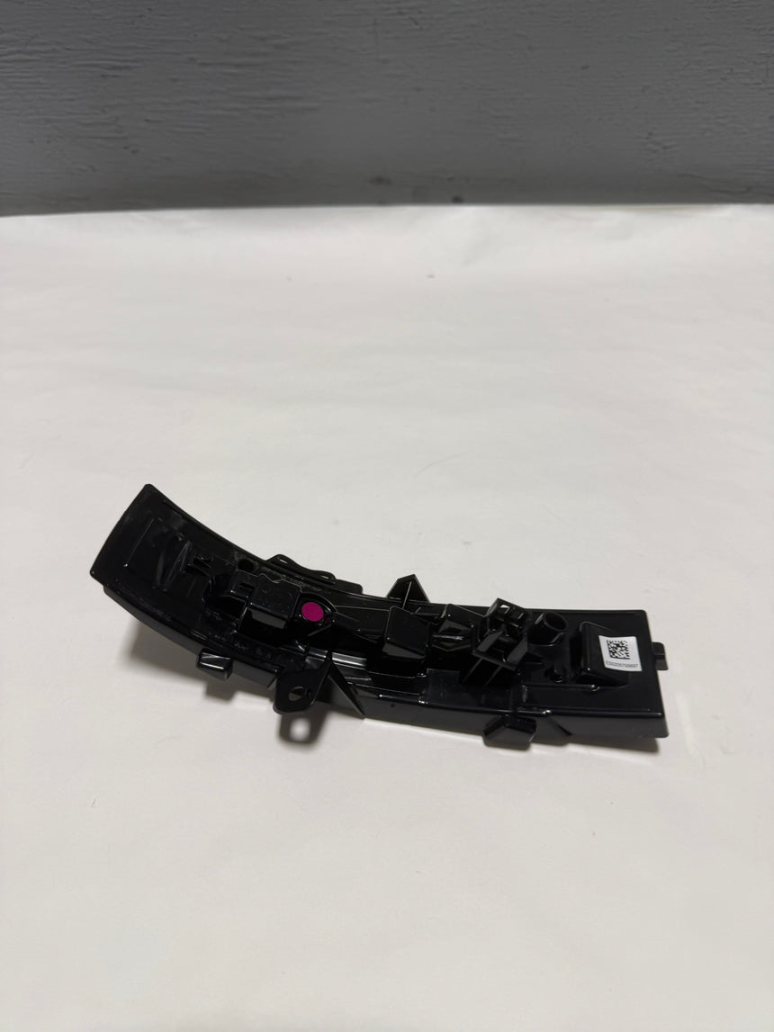 2015-2024 Ford Edge Driver Side Mirror Turn Signal Lamp OEM