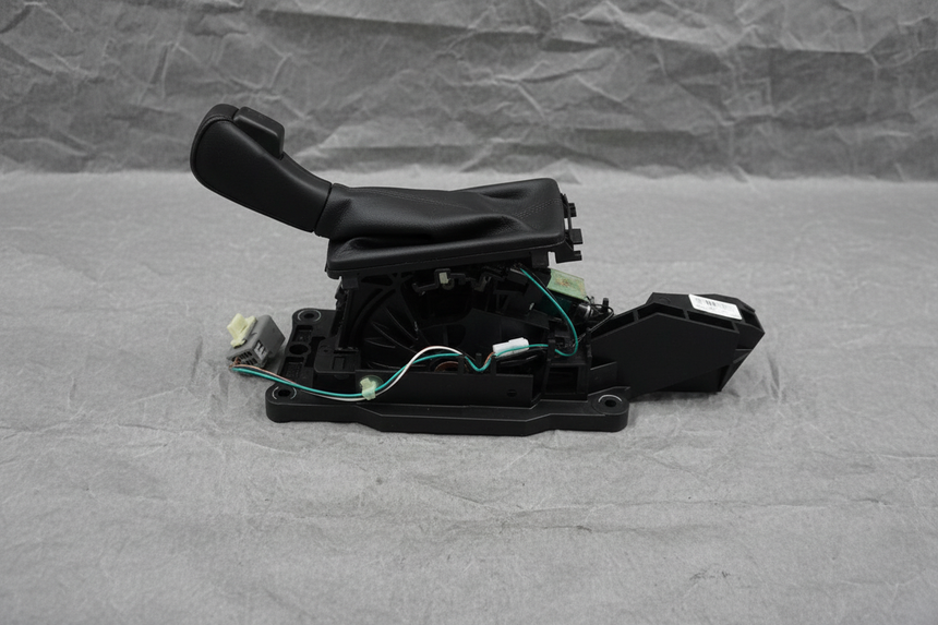 2016-2017 Ford Explorer Transmission Gear Shift Lever Genuine OEM