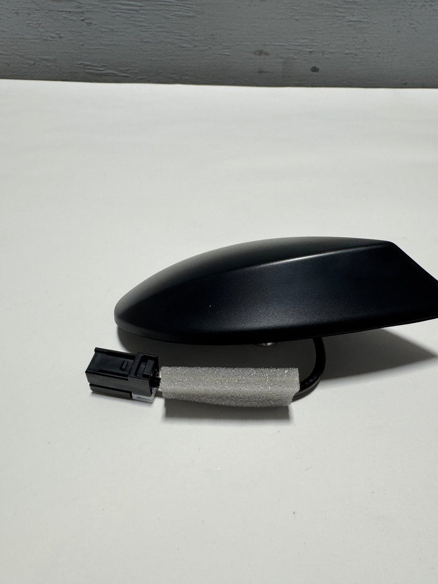 2016-2018 Honda Pilot Roof Antenna Assembly XM Module Genuine OEM