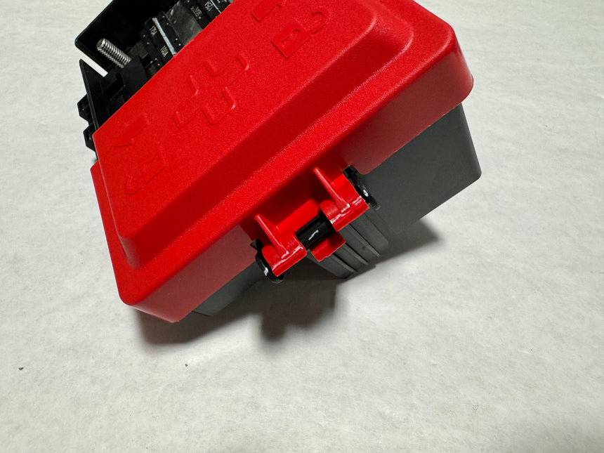 2016-2018 Silverado or Sierra Battery 1500 Distribution Fuse Block OEM