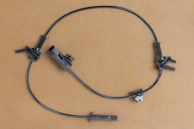 2016-2020 Cadillac CT6 Left or Right Front Wheel ABS Speed Sensor OEM