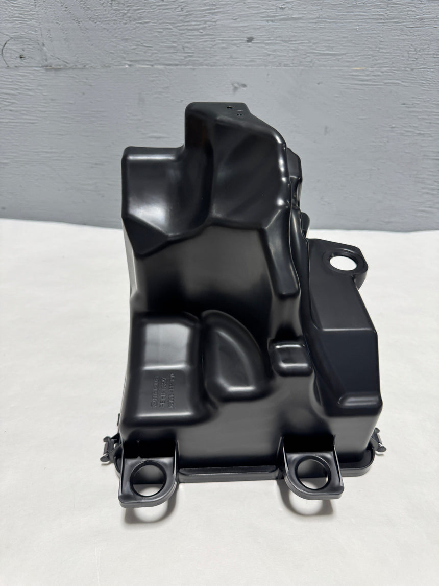 2016-2021 Mazda CX-3 Touring Sport 2.0 Air Cleaner Lower Housing Case OEM