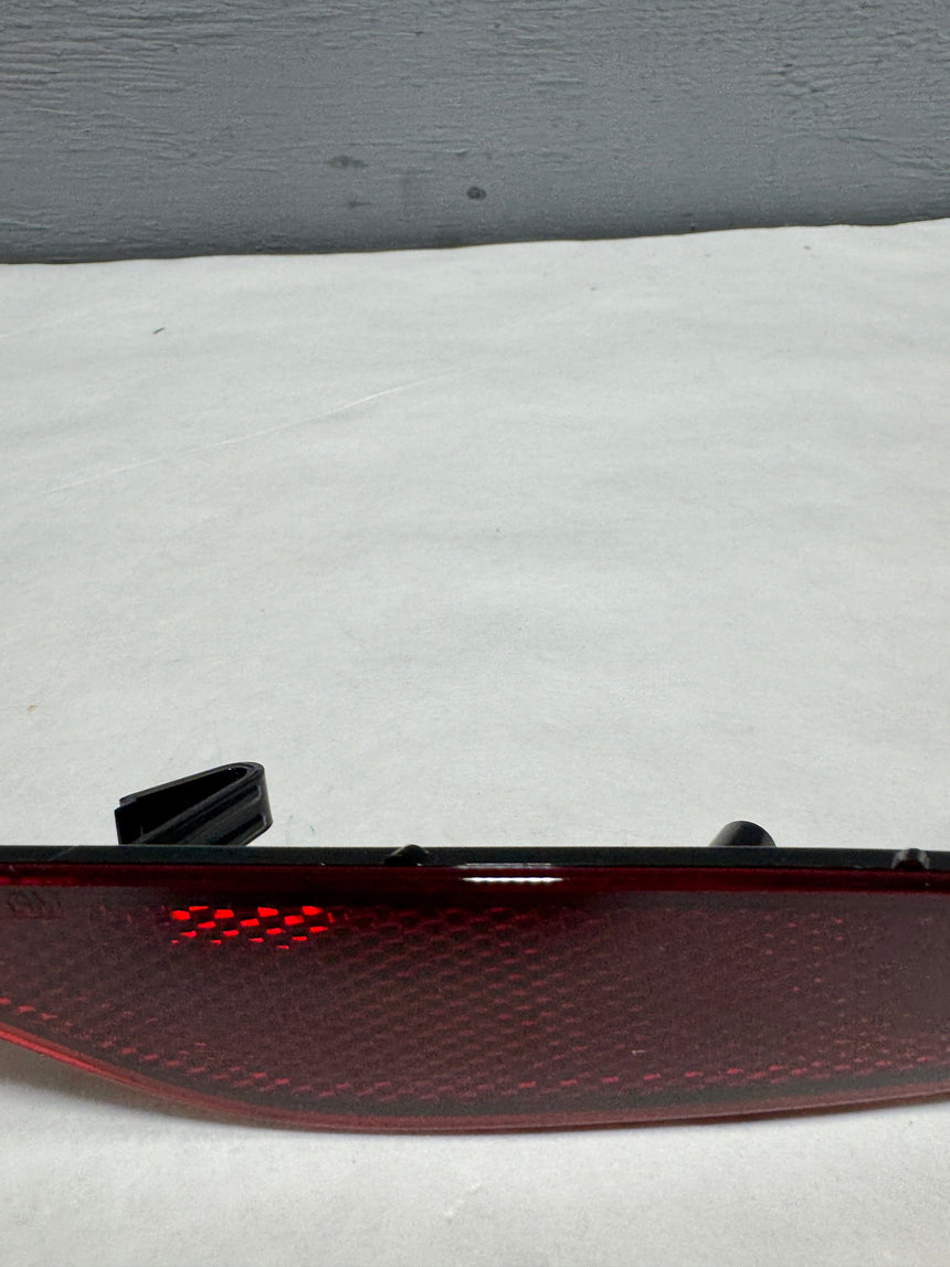 2016-2024 Chevrolet Malibu Rear Bumper Reflector Passenger Side Red OEM