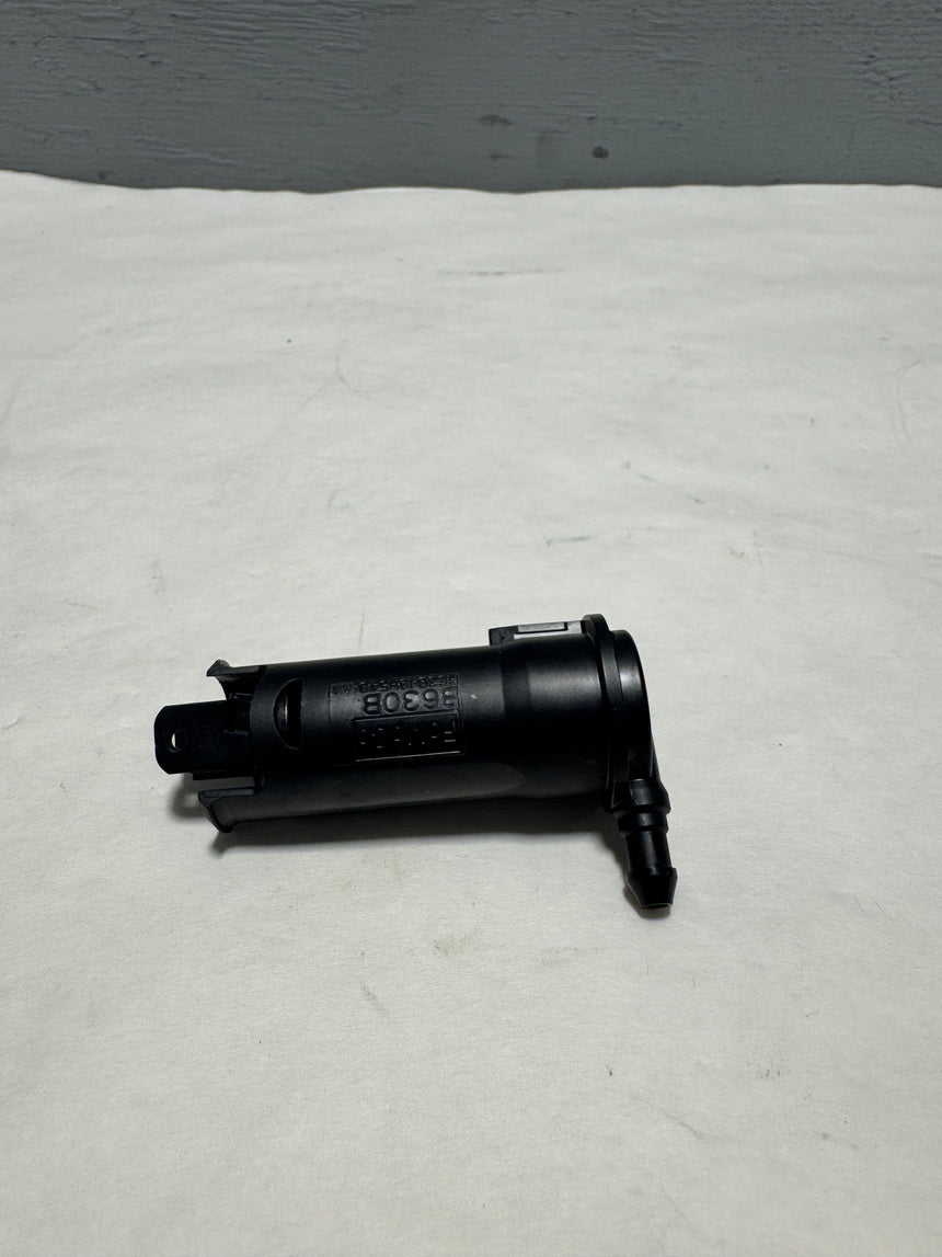 2017-2024 Ford-250 F-350 Front Grille Camera Emblem Washer Spray Jet OEM
