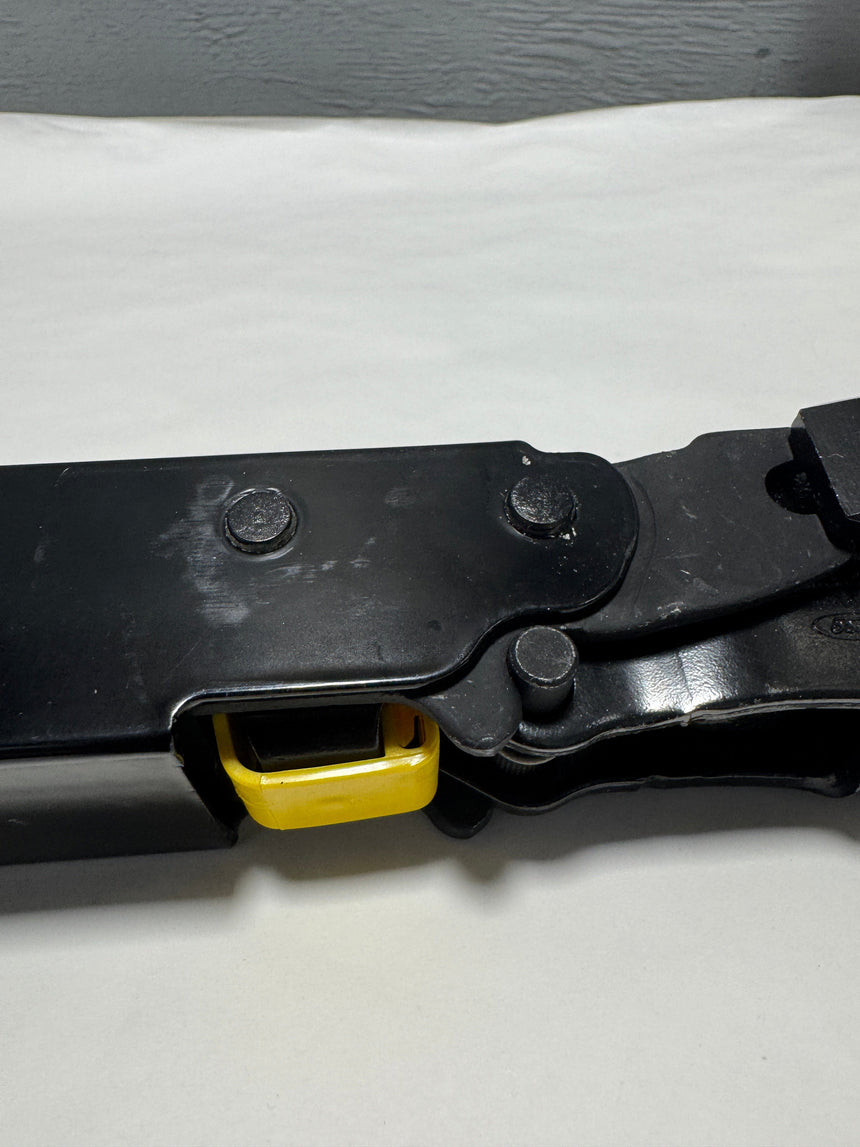 2017-2025 F-150 F-250 F-350 Tailgate Flex Step Folding Grab Handle With Button W/o Split tailgate Only