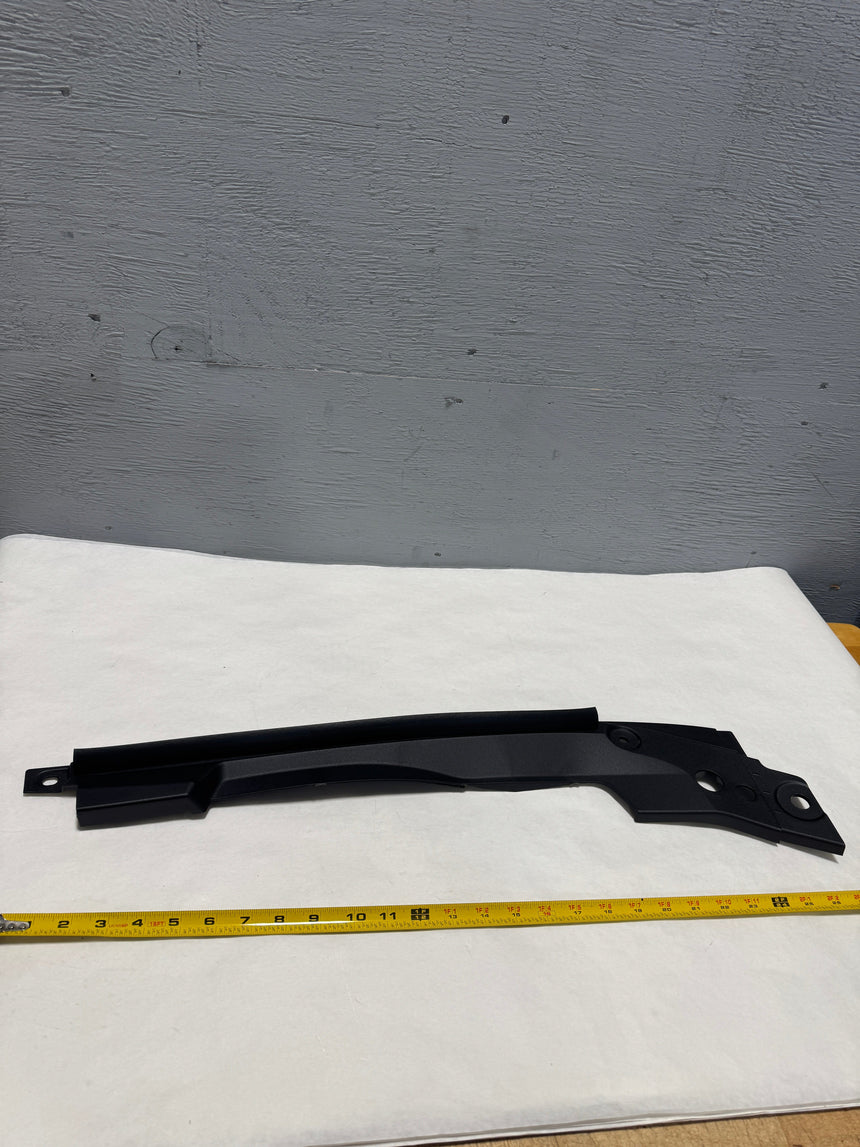 2018-2020 Honda Accord Driver Side Front Fender Garnish Seal OEM