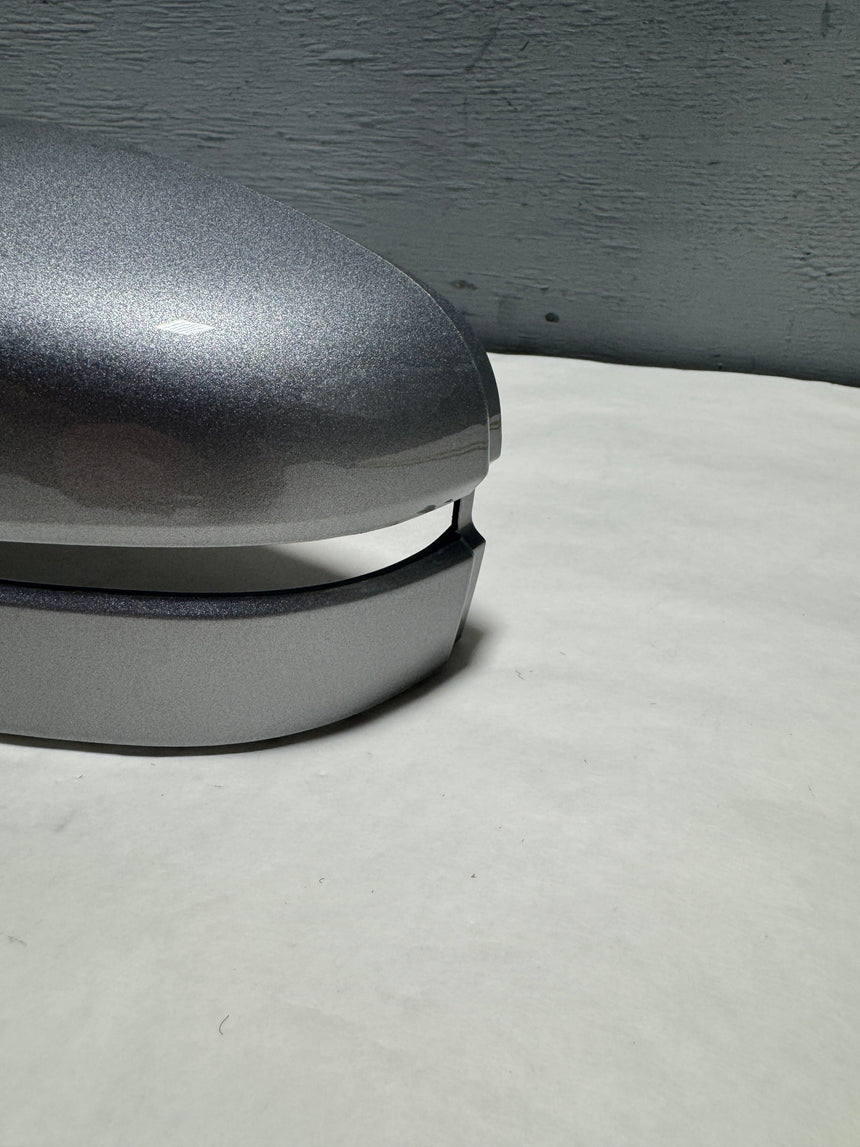 2018-2024 Honda Odyssey Driver Side Upper Mirror Cover NH830M Silver For Turn Signal Equipped Mirror Only