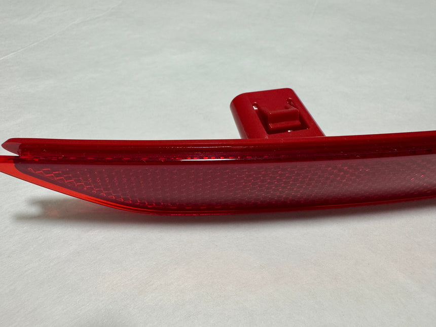 2018-2024 Honda Odyssey Passenger Side Red Rear Bumper Reflector Genuine OEM New