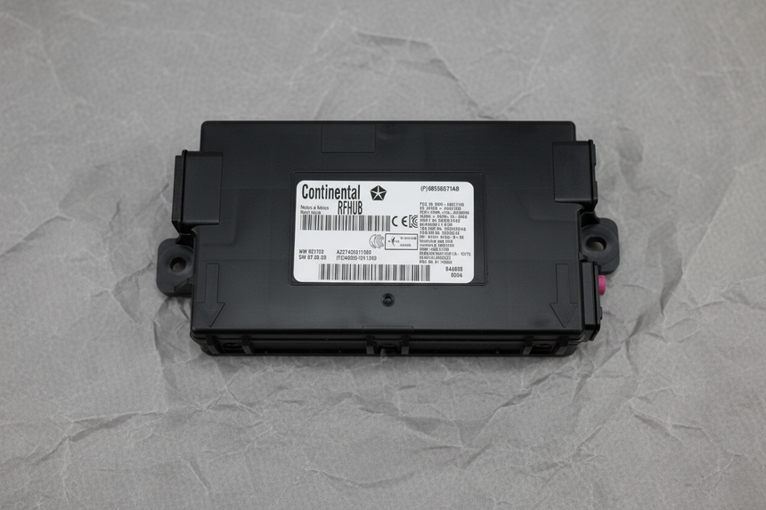 2018 Chrysler 300 Dodge Challenger Charger Keyless Control Module OEM