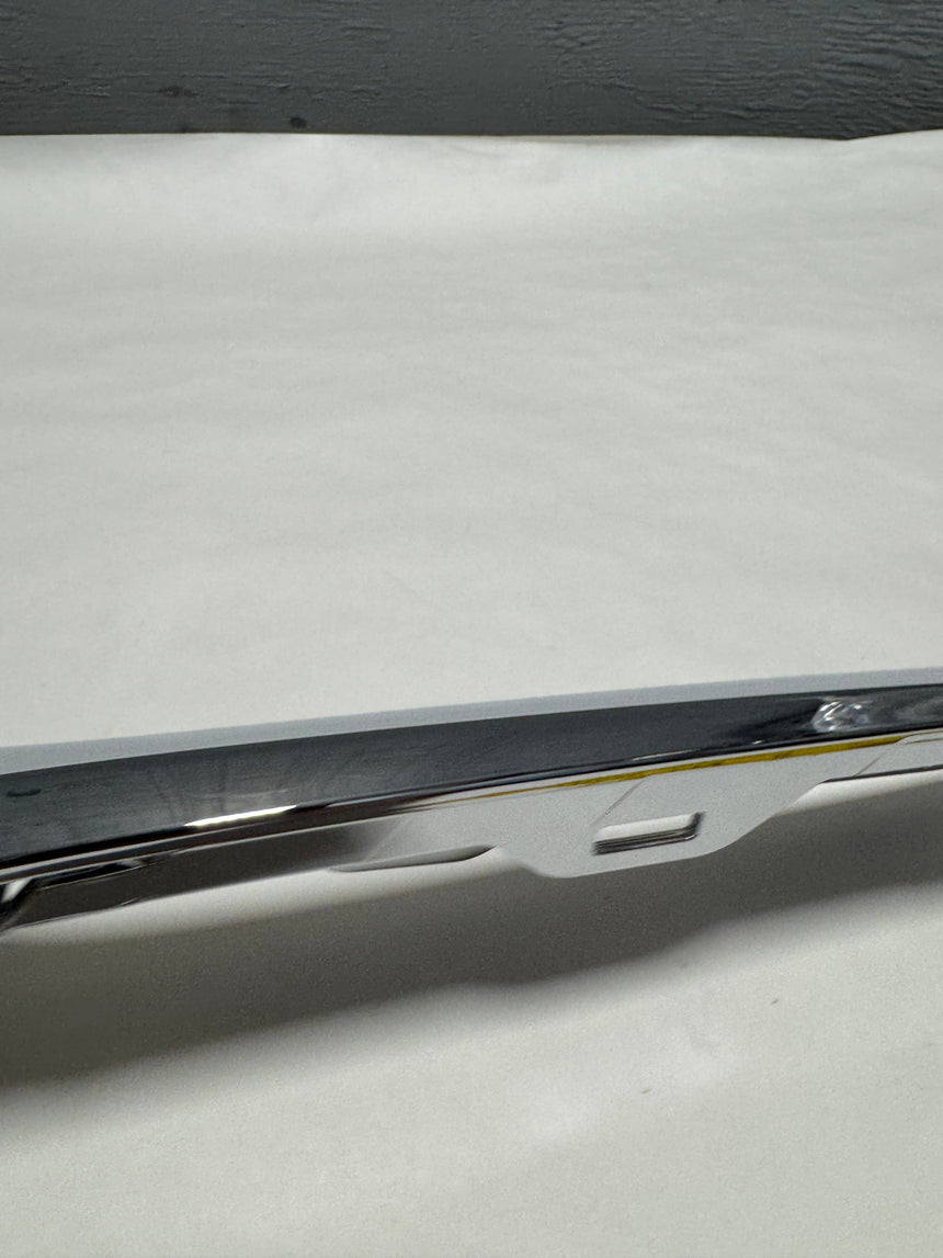 2019-2021 Acura RDX Front Passenger Side Chrome Trim Bezel Not For A-Spec