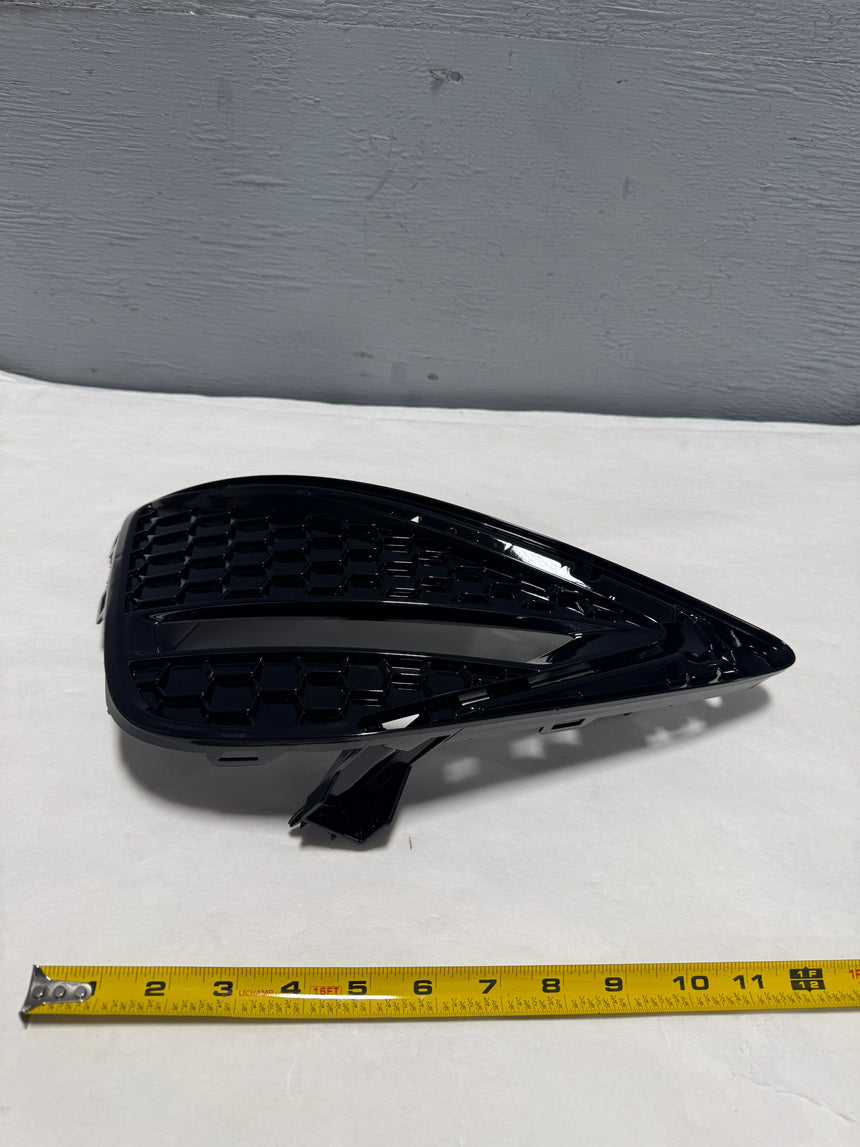 2019-2022 Acura ILX Passenger SIde Front Bumper Fog Light Hole Cover Garnish OEM