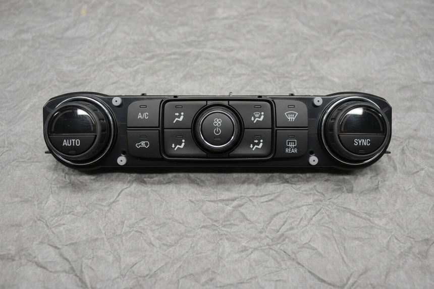2019-2022 GMC Terrain Acadia HVAC Climate Control Panel Genuine OEM