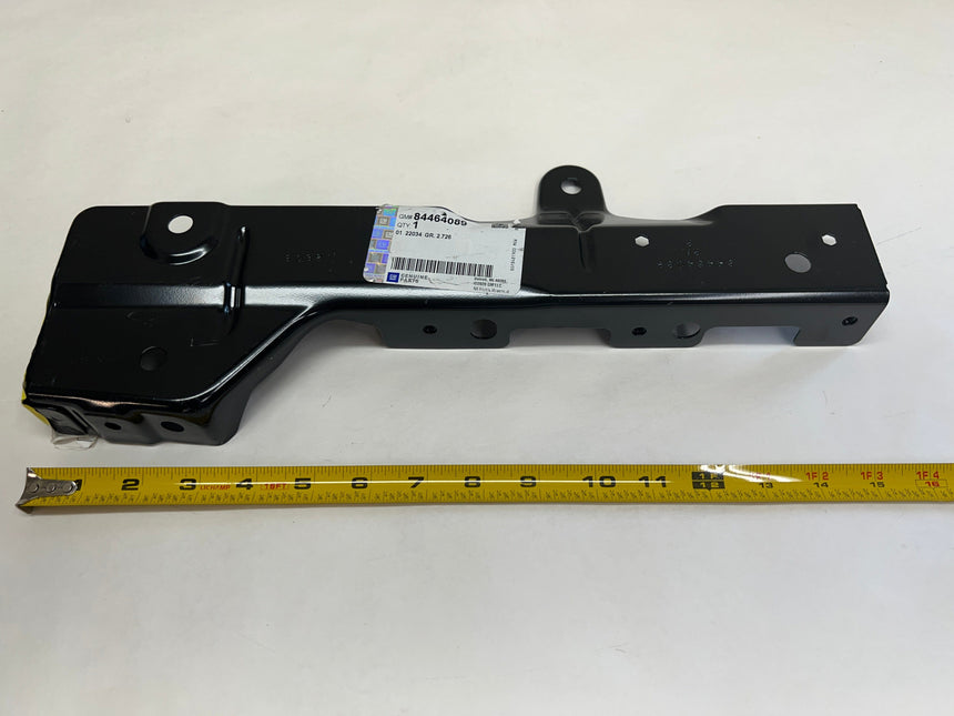 2019-2023 GMC Sierra 1500 Passenger Side Lower headlight Bracket