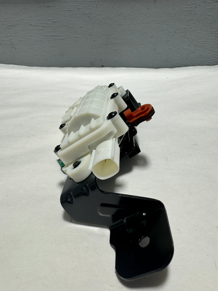 2019-2024 Sierra or Silverado 1500 Tailgate Lock Actuator Latch Motor OEM