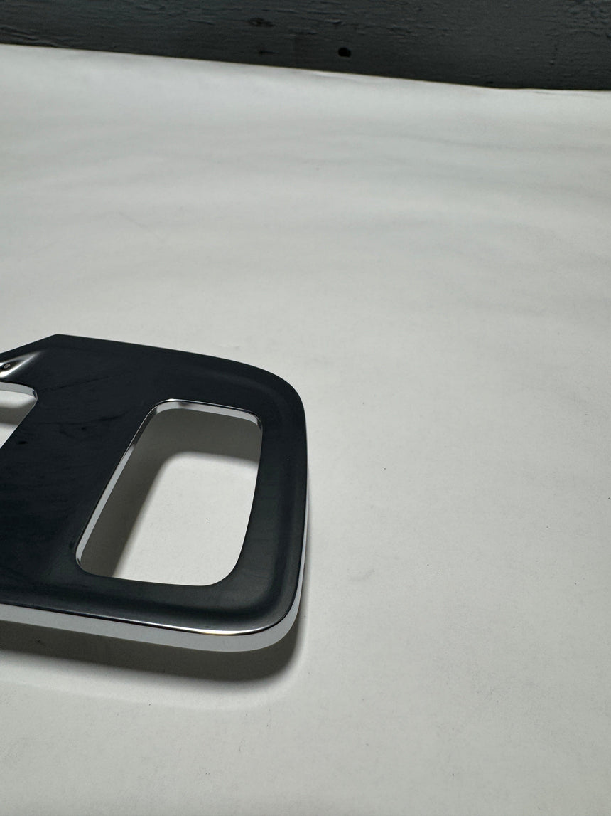 2019-2024 Chevrolet Equinox Center Console Shifter Trim Bezel OEM