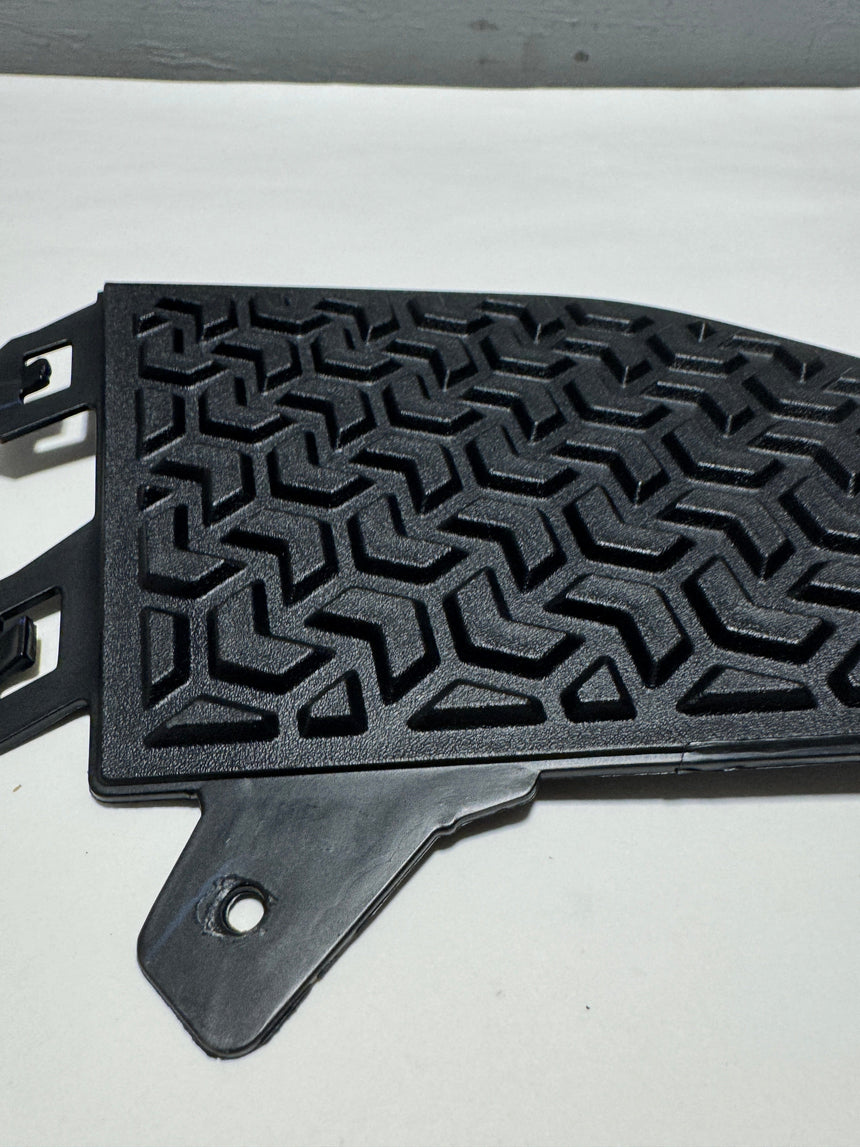 2019-2025 Silverado Sierra Passenger Side Rear Bumper Step Pad Genuine OEM