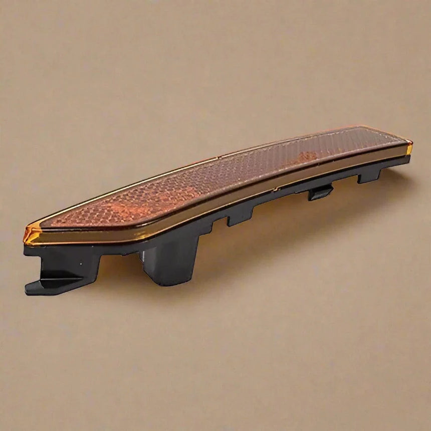 2020-2024 Lincoln Corsair Front Bumper Orange Side Marker Light OEM