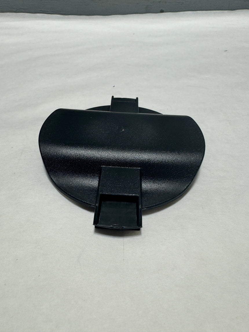 2020-2024 Silverado 3500 5th Wheel Trailer Hitch Center Gooseneck Hole Cover OEM