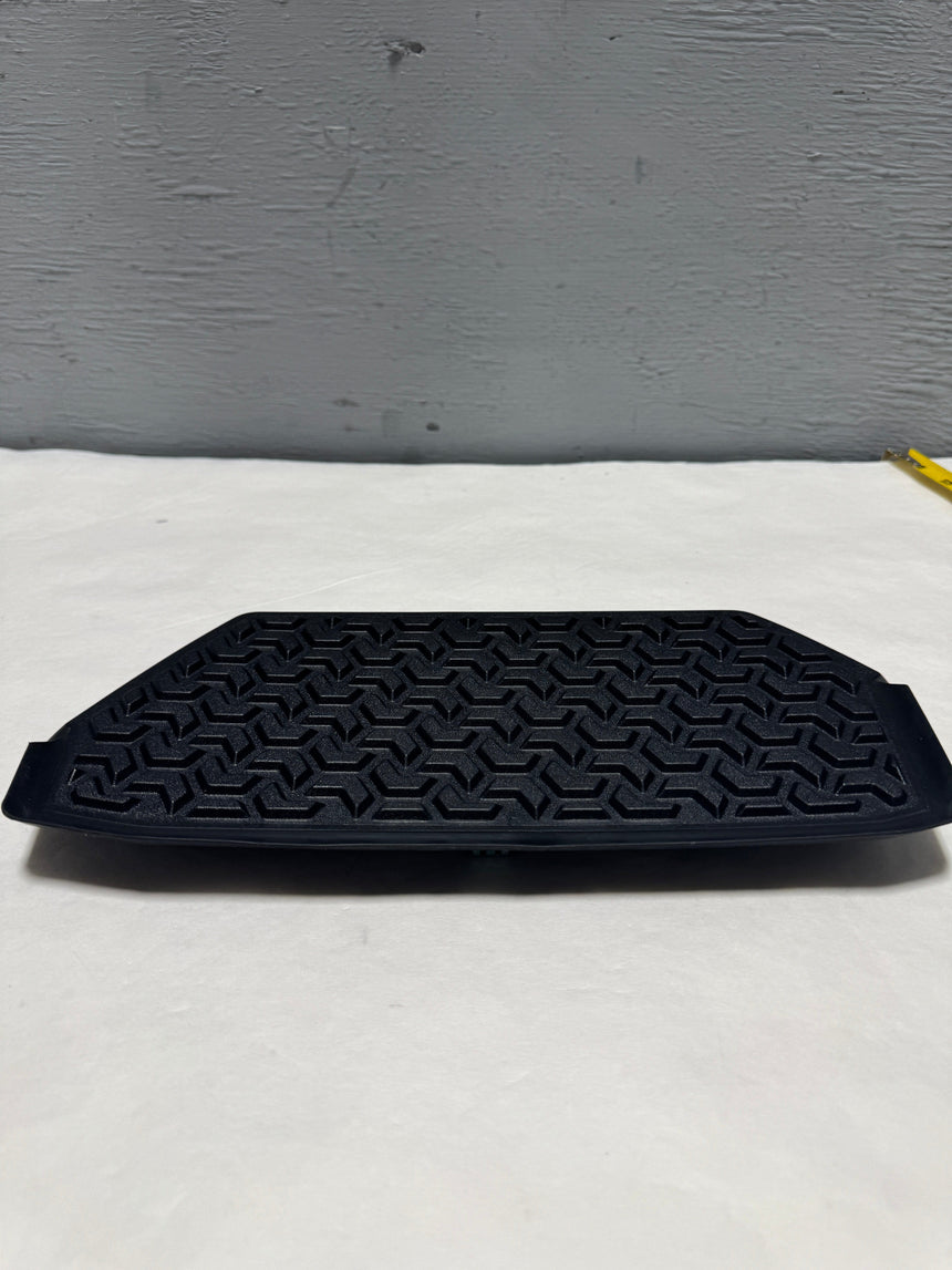 2020-2025 Silverado Sierra 2500 3500 Passenger Side Front Bed Step Insert Genuine OEM