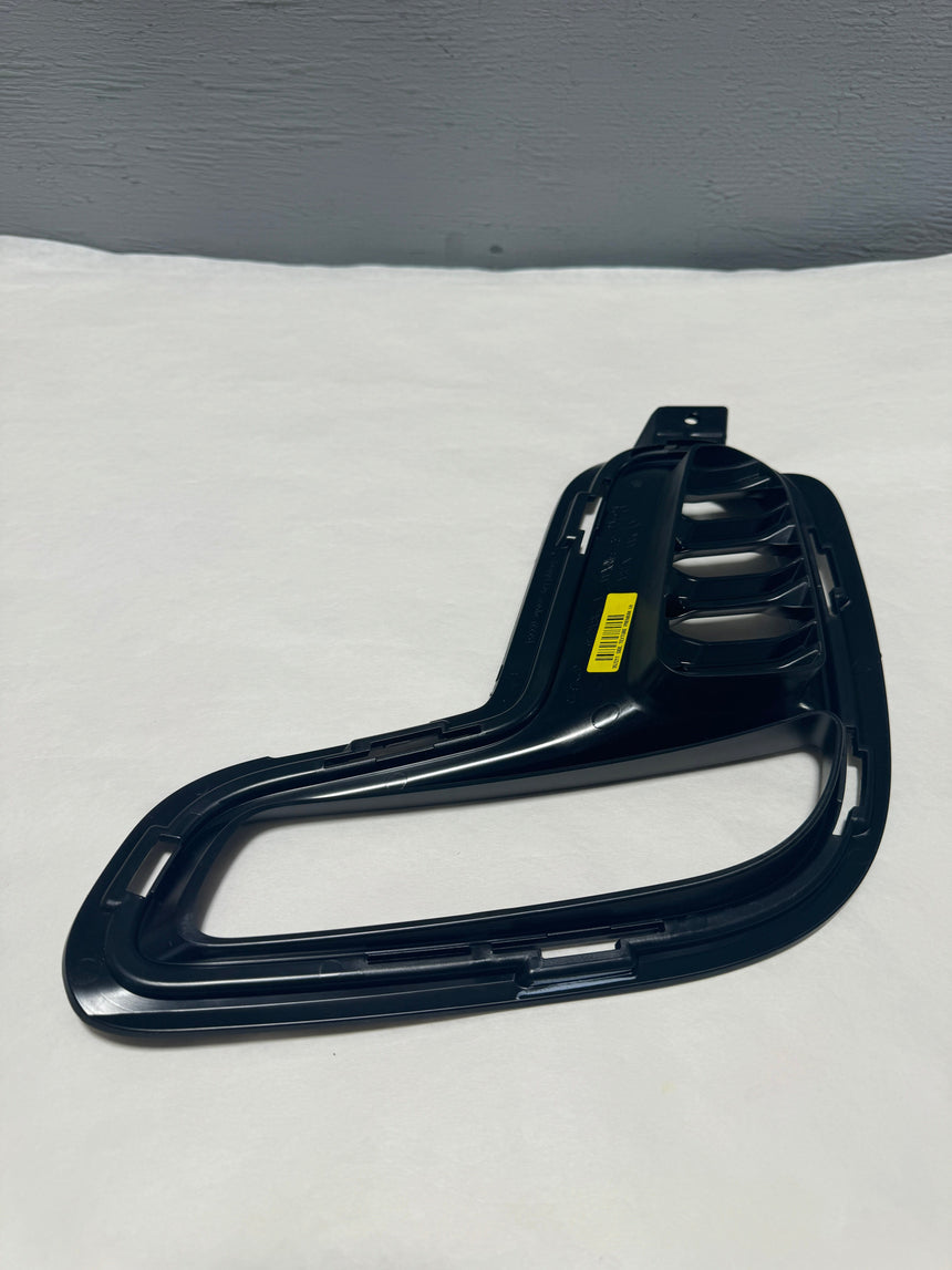 2021-2023 Dodge Durango Fog Light Lamp Bezel Driver Side OEM