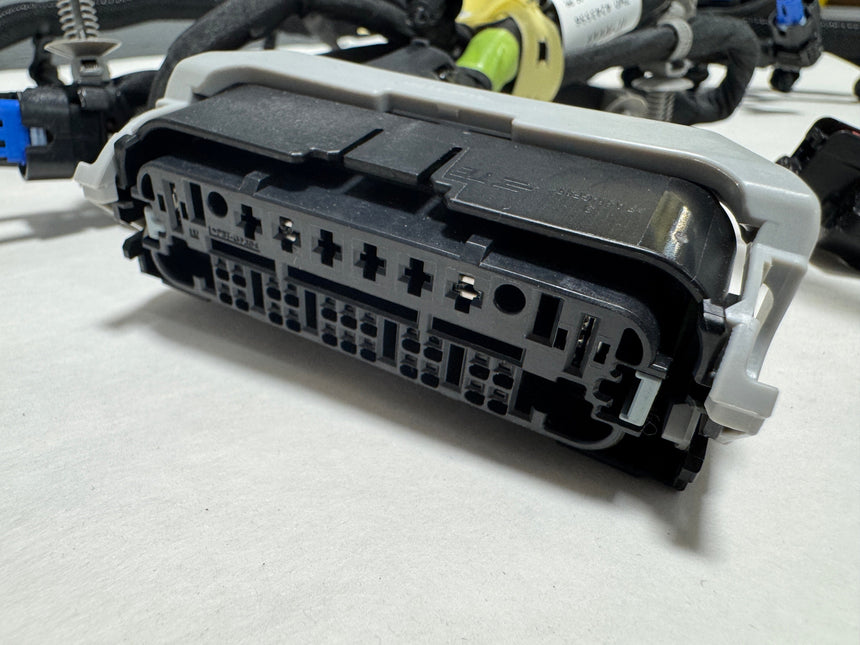 2021-2024 GMC Yukon SLT or Denali Front Object Alarm Sensor Wiring Harness OEM