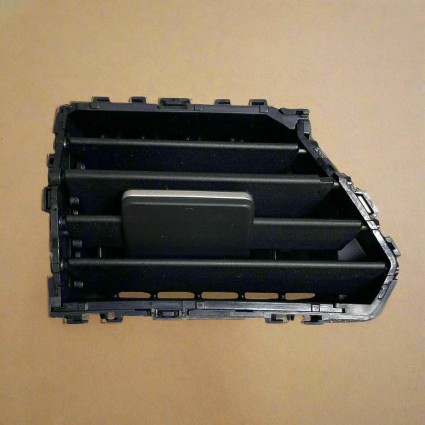 2021-2024 Toyota Sienna Dashboard Outer Right Air Vent Non illuminated