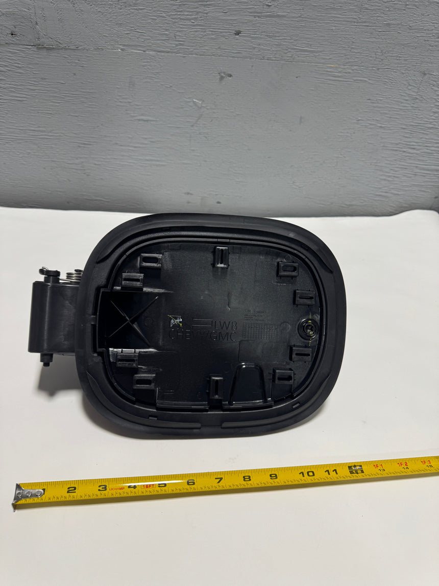 2021-2025 Suburban or Yukon XL Fuel Gas Door Tank Filler Housing W/O Elect Lock Only
