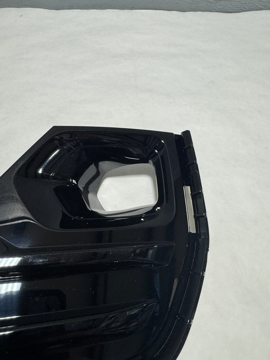 2022-2024 GMC Terrain AT4 or SLT Driver Side Fog Light Lamp Bezel Trim OEM