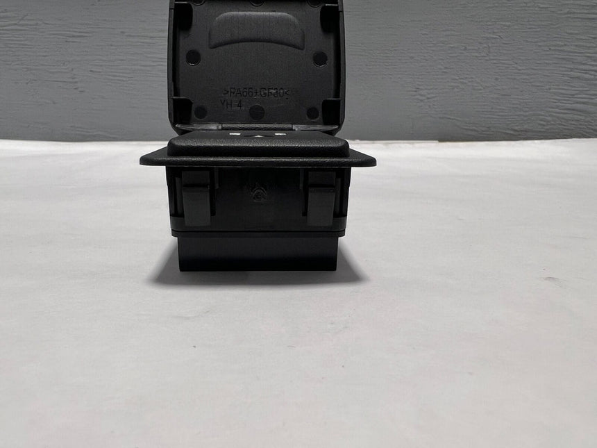 2014-2020 Silverado Sierra Tahoe Yukon Dash 12 Volt Accessory Power Outlet