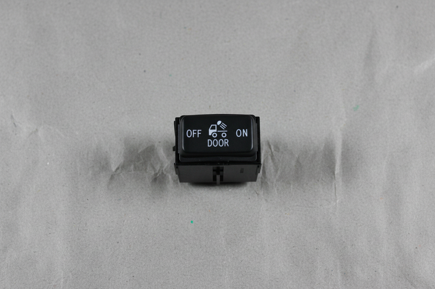 2014-2021 Toyota Tundra Bed Cargo Light Dash Switch On / Off / Door