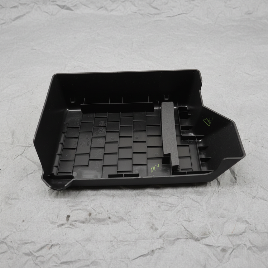 2015-2019 Ford F-150 F-250 110V Power Inverter Cover Crew Cab Genuine OEM - Full View 2